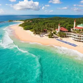 Resorts de Olímpia anunciam 55 vagas com salários de até R$ 2,8 mil emprego em resorts